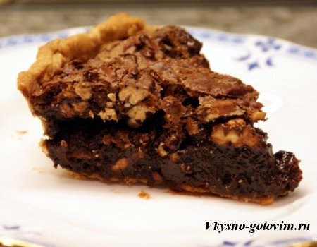 Рецепт шоколадный торт с орехами, вкусный торт с простым приготовлением.