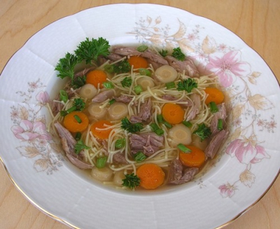Рецепт: Суп с маринованными листьями горчицы и свининой
